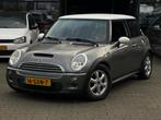 Mini Mini 1.6 Cooper S AIRCO/LMVELGEN/RIJDT PERFECT/NETTE AU, Voorwielaandrijving, Stof, Gebruikt, Zwart