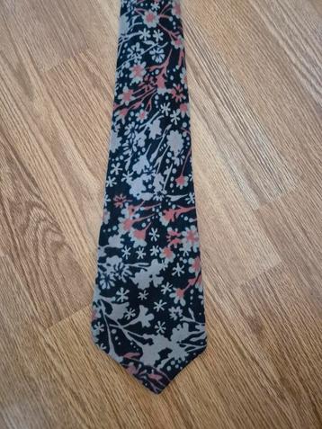 Brede gebloemde vintage stropdas *IZGS*

 beschikbaar voor biedingen