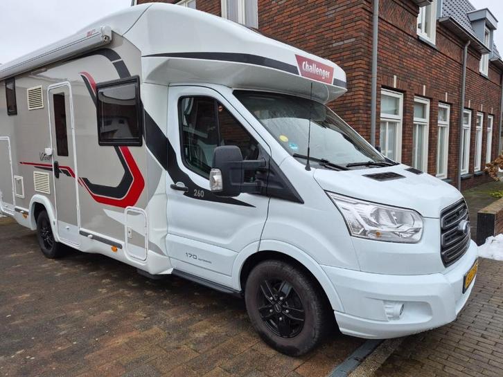 Ford Challenger 260 Graphite Limited Edition, Caravans en Kamperen, Campers, Bedrijf, tot en met 4, Half-integraal, Challenger