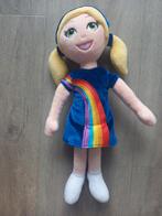 Nieuw K3 pluche pop knuffel Julia 30 cm met regenboog jurk, Nieuw, Overige typen, Ophalen of Verzenden
