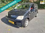 Daihatsu Cuore 1.0-12V Tokyo LEUKE AUTO RIJDT EN SCHAKELT GO, Auto's, Stof, 4 stoelen, Zwart, Handgeschakeld