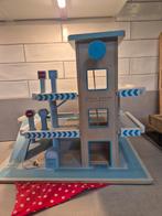 Little Dutch Houten Garage Speelgoed, Kinderen en Baby's, Ophalen, Zo goed als nieuw, Rij- of Hobbelspeelgoed