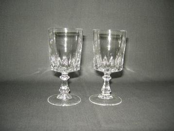 Kristal d'Arques, Louvre, 2 portglazen beschikbaar voor biedingen