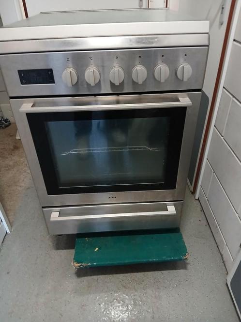 RVS GASFORNUIS MET HETELUCHTOVEN  IN STAAT VAN NIEUW  ATAK, Witgoed en Apparatuur, Fornuizen, Zo goed als nieuw, Vrijstaand, Gas