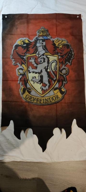  Voor de Dapperen onder ons… De Griffoendor Vlag!  beschikbaar voor biedingen