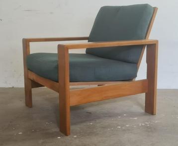Jaren 70 easy chair beschikbaar voor biedingen