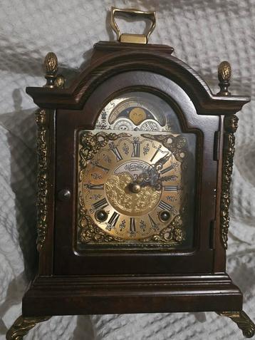 Antieke Warmink Tafelklok met Maanstand beschikbaar voor biedingen