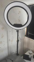 Elgato Ring Light, Ophalen, Zo goed als nieuw, Achtergrond