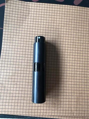 Hervulbaar Parfumflesje - Ideaal voor Onderweg! beschikbaar voor biedingen