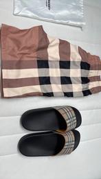Burberry Slippers met Ruitpatroon, Kleding | Heren, Schoenen, Overige kleuren, Zo goed als nieuw, Ophalen, Slippers