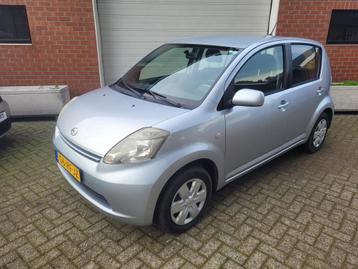 Daihatsu Sirion 2 1.0-12V Trend Trekhaak | NW.APK beschikbaar voor biedingen