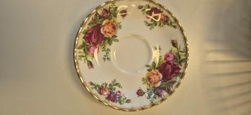 ROYAL ALBERT 1x theeservies OLD COUNTRY ROSES beschikbaar voor biedingen
