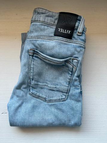 Spijkerbroek maat 152 slim fit beschikbaar voor biedingen