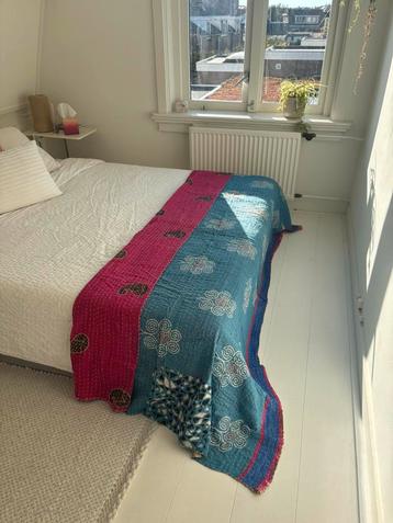 Vintage Kantha Quilt uit India beschikbaar voor biedingen