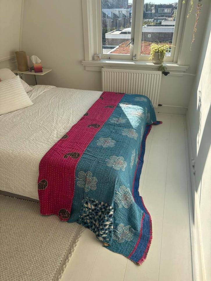 Vintage Kantha Quilt uit India, Huis en Inrichting, Woonaccessoires | Plaids en Woondekens, Nieuw, Ophalen of Verzenden