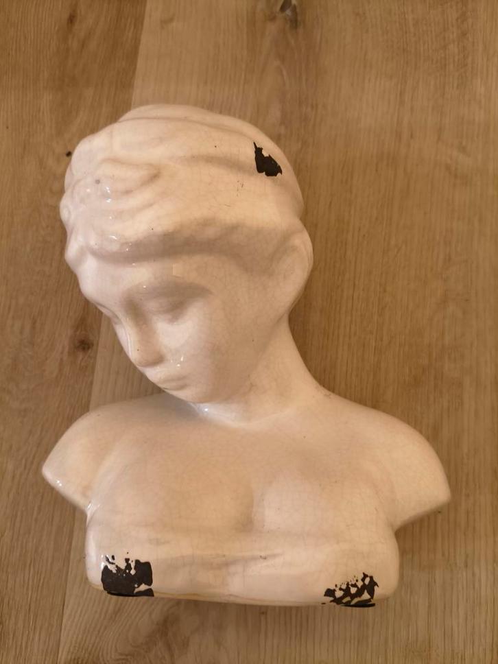 Borstbeeldje Vrouw, Antiek en Kunst, Kunst | Beelden en Houtsnijwerken, Ophalen of Verzenden