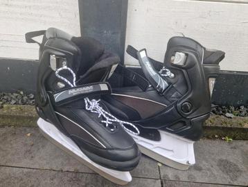 Schaatsen Maat 42 - Goede Staat beschikbaar voor biedingen