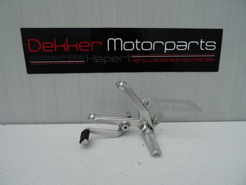 Schakelset / Linker Voetsteun Ducati Panigale V2 2020-2023, Motoren, Onderdelen | Ducati, Gebruikt, Ophalen of Verzenden