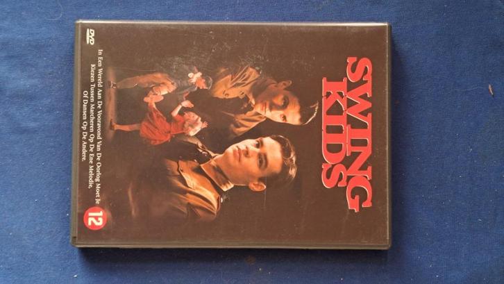 Swing Kids "Christian Bale", Cd's en Dvd's, Dvd's | Drama, Zo goed als nieuw, Alle leeftijden, Ophalen of Verzenden