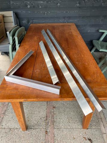 60mm Daktrim + accessoires beschikbaar voor biedingen