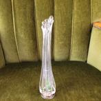 Vintage vaasje met zilveren voet, Antiek en Kunst, Antiek | Glas en Kristal, Ophalen of Verzenden