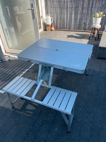 Bocamp campingtafel beschikbaar voor biedingen