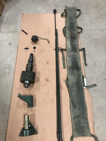 Land Rover Lightweight/109 antenne installatie complete set beschikbaar voor biedingen