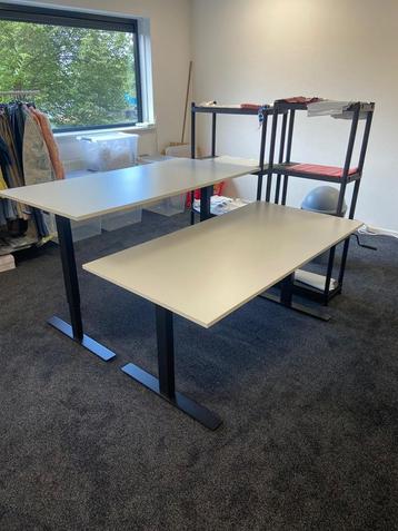 Zit/Sta Bureau 160x80 cm beschikbaar voor biedingen