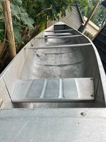 Canadese Kano Grummam - Aluminium beschikbaar voor biedingen