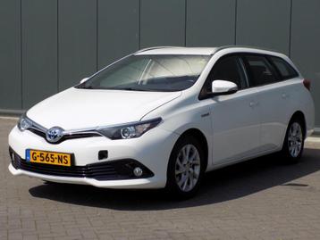 Toyota Auris 1.8 Hybrid Business Pro beschikbaar voor biedingen