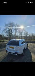 Mitsubishi Outlander 2.0 Phev 4WD CVT 5P 2015 Wit  NAP, Auto's, 1998 cc, Outlander, 4 cilinders, Wit