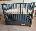 Grijze houten box met lade, Ophalen, Gebruikt, Ledikant