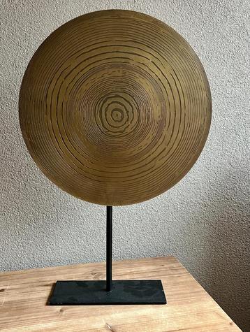 Ornament cirkel Sasim op voet Messing 40x40 xH60 beschikbaar voor biedingen