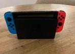 Nintendo Switch Original - met drie spellen !Complete Set, Spelcomputers en Games, Ophalen, Met games, Met 2 controllers, Zo goed als nieuw
