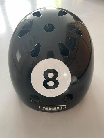 Nutcase stunt/fietshelm mt S 52-56 cm beschikbaar voor biedingen