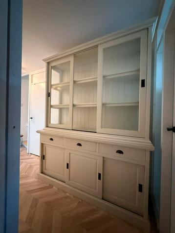 Bufferkast 174x 220x55 beschikbaar voor biedingen