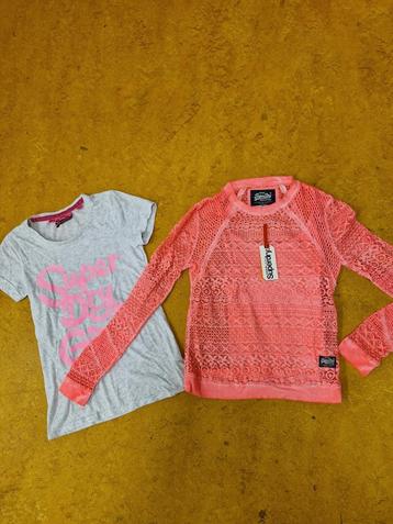 nieuwe trui SUPERDRY + shirt maat S/M beschikbaar voor biedingen