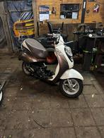 Sym mio 50, Maximaal 45 km/u, Zo goed als nieuw, Benzine, Ophalen