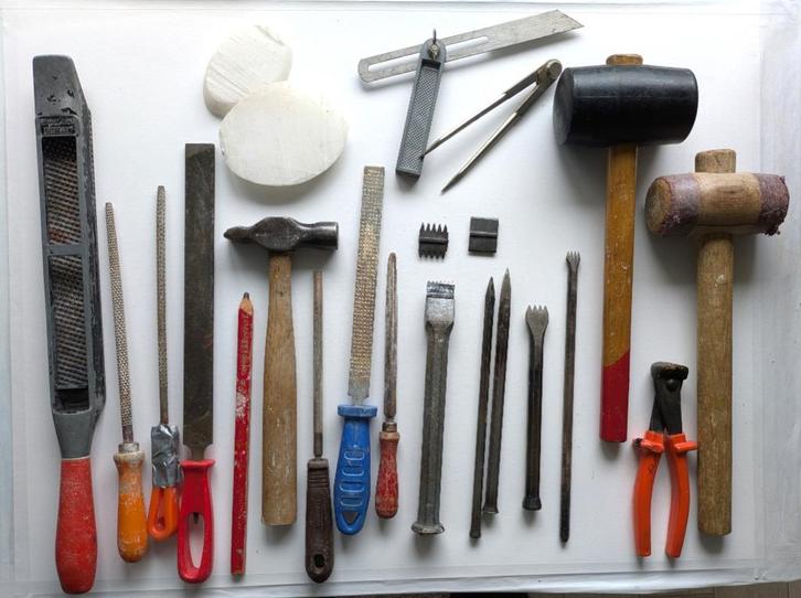 beeldhouwgereedschap en albast, Hobby en Vrije tijd, Knutselen, Gebruikt, Gereedschap of Toebehoren, Ophalen of Verzenden