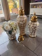 Vazes moet weg vandaag staat in de weg, Huis en Inrichting, Woonaccessoires | Vazen, Overige kleuren, Ophalen of Verzenden, Minder dan 50 cm