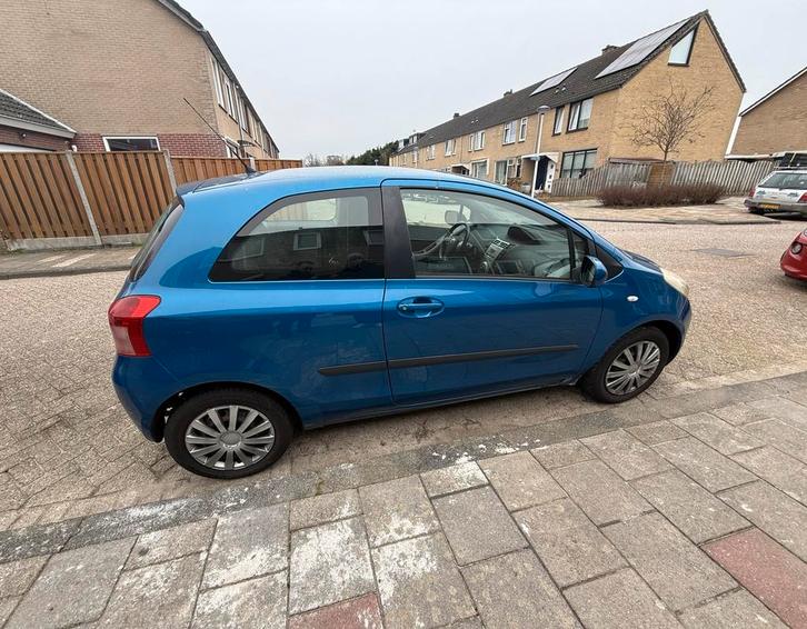 Toyota Yaris 1.0 12V Vvt-i 3DR 2007 Blauw, Auto's, Toyota, Particulier, Yaris, ABS, Airbags, Airconditioning, Boordcomputer, Centrale vergrendeling