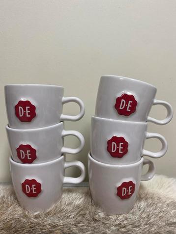 6 Douwe Egberts Royal Raja Kopjes - Zo Goed Als Nieuw beschikbaar voor biedingen