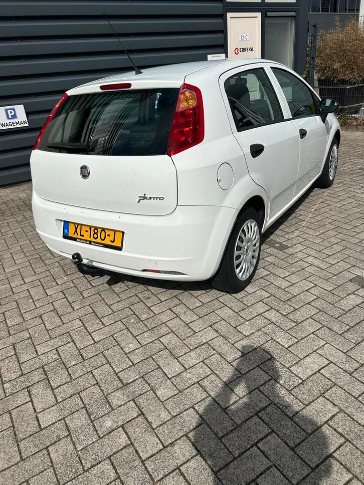 Fiat Grande Punto 1.2 5DR 2009 Wit # NIEUWE TREKHAAK, Auto's, Fiat, Bedrijf, Punto, Airbags, Airconditioning, Bluetooth, Boordcomputer