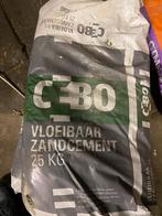 2 zakken CEBO vloeibaar zandcement mortel, Ophalen, Nieuw