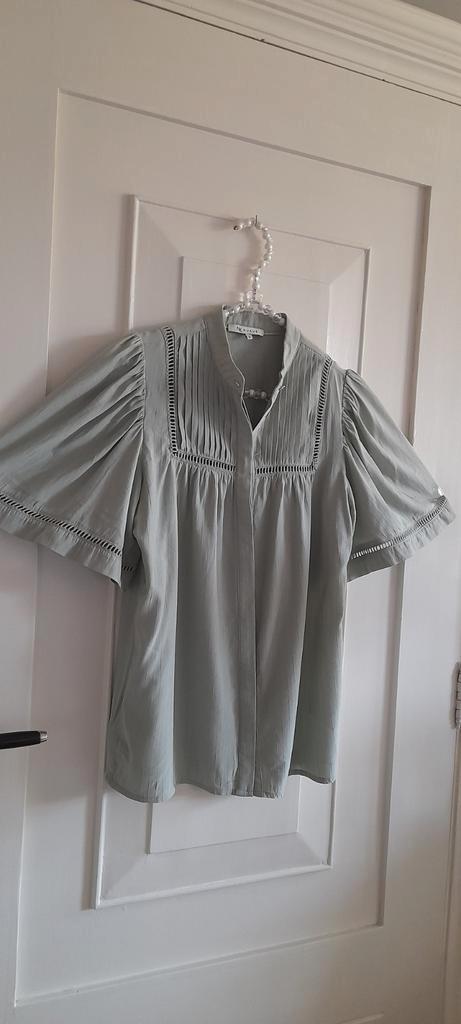 Nukus saliegroene kaftanblouse in absolute nieuwstaat S, Kleding | Dames, Blouses en Tunieken, Zo goed als nieuw, Maat 36 (S)