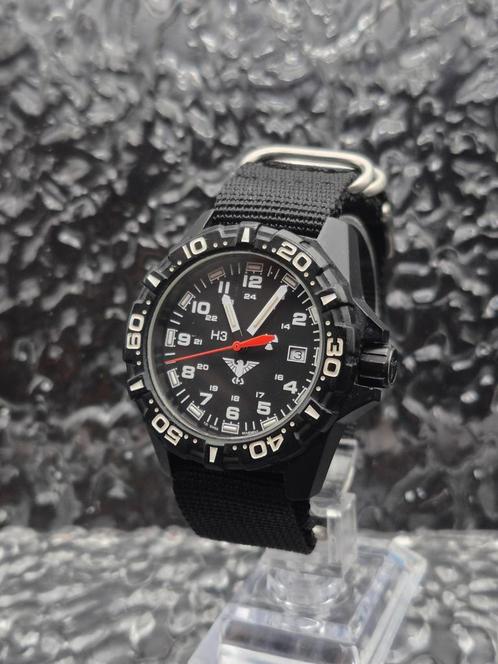 KHS H3 Tactical Quartz Heren Horloge NATO Band Datum, Sieraden, Tassen en Uiterlijk, Horloges | Heren, Zo goed als nieuw, Polshorloge