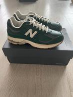 NEW BALANCE 2002R GROEN LEER maat 40, Kleding | Dames, Schoenen, New Balance, Ophalen of Verzenden, Groen, Sneakers of Gympen