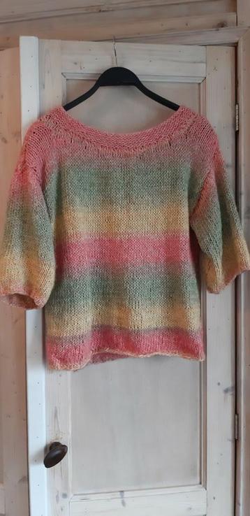 Nieuw gebreide trui in kleuren, maat m, acryl  beschikbaar voor biedingen
