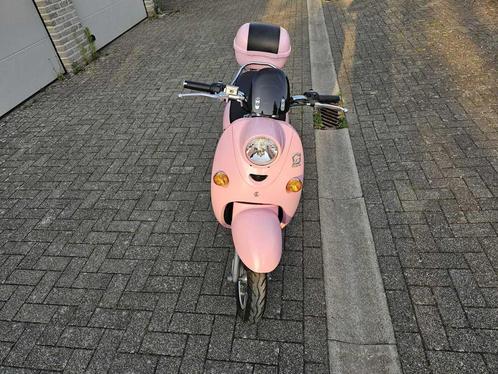 Minerva - Elektrische scooter - Brommer, Fietsen en Brommers, Brommers | Overige merken, Gebruikt