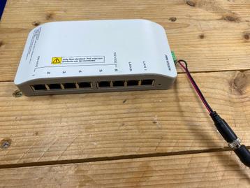 Hikvision DS-KAD606-P Video/Audio verdeler beschikbaar voor biedingen